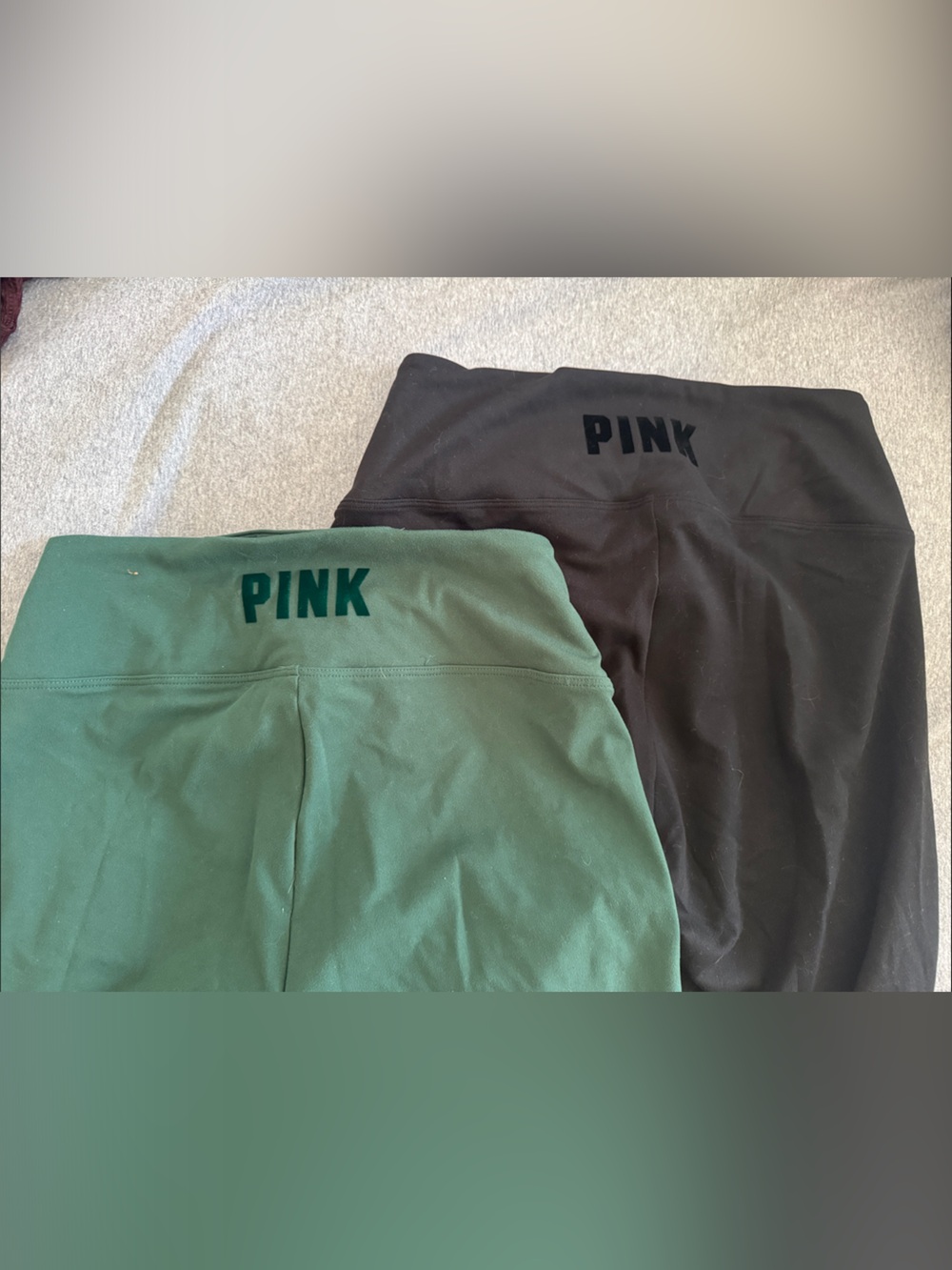 Victoria's Secret PINK High-Waist Leggings in Green and Black